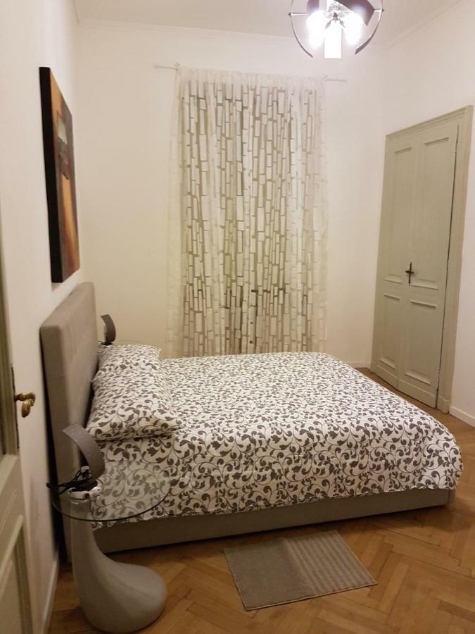 Giuria 35 - Elegante Ed Accogliente Nei Pressi Del Valentino Apartment Turin Exterior photo